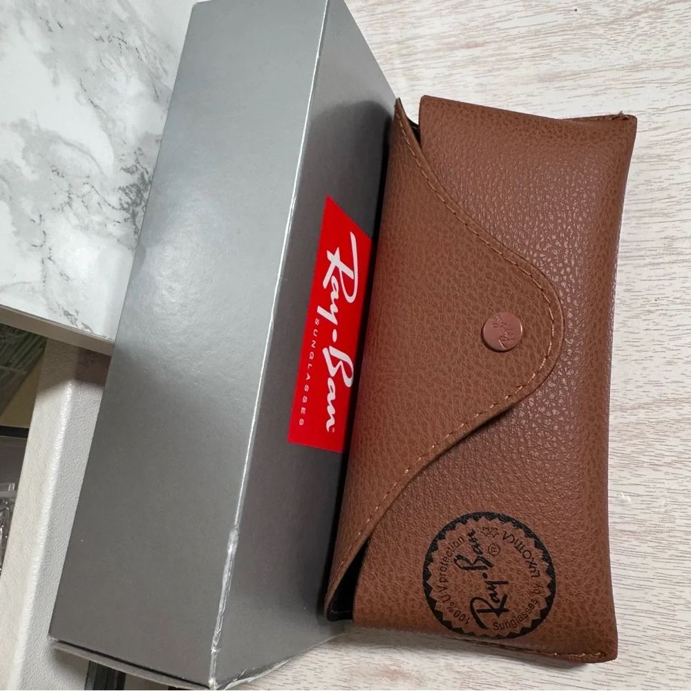 RAY-BAN AVIATOR LARGE METAL SUNGLASSES STYLE RB-3025 GREEN LENSES